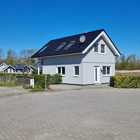 Marie Ii * Holm (Plon)